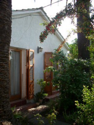 Ingo Junge Anuncios de Propiedades en Santiago |  Vendo hermosa casa en paradero 22 de Gran Avenida,  a pasos del metro el, parron e Intermodal La Cisterna, luminoza, amplia, solida, seguro barrio