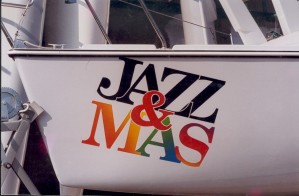 FRANCISCO FRANCIZ Anuncios de Propiedades en Maip&uacute; |  Nombres veleros lanchas motos de agua letras autoadhesivas., Se&Ntilde;aletica. letreros. grafica nautica.