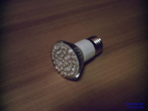 alberto Anuncios de Propiedades en Santiago |  Ahorre Energia Electrica- ampolleta con 38 led-Tipo Dicroica, consumo electrico 3 watt