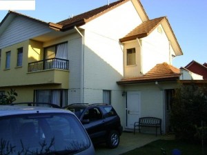 Nelson Anuncios de Propiedades en Maip&uacute; |  Hermosa Casa en ciudad sat&eacute;lite, 2 Pisos