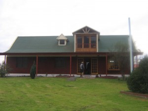 Ovando y Cabrera Servicios Ltda. Anuncios de Propiedades en Melipilla |  Parcela en Sector Culipran, Melipilla , Parcela de 5.000 Mt� terreno con Casa de 221,58 Mt� Piscina de 13 x 4 metros 