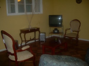 ALEJANDRA ISABEL LEIVA Anuncios de Propiedades en Vi&ntilde;a del Mar |  ARRIENDO CASA EN VI&Ntilde;A DEL MAR SECTOR RECREO, RECREO