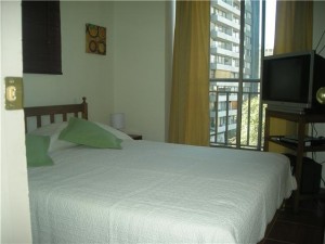  Anuncios de Propiedades en Santiago |  DEPARTAMENTOS AMOBLADOS  ARRIENDO Impecable (dia/s,semanas) Stgo centro , 2, EDIFICIO SIN DA&Ntilde;OS  Metro Baquedano, metro universidad cat&oacute;lica Limite prov