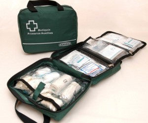 francisco Anuncios de Propiedades en Recoleta |  EMERGENCIA PRIMEROS AUXILIOS BOTIQUIN PARA CAMIONETAS MINERAS Y OTRAS, BOTIQUIN CHILE AMPLIA GAMA DE PRODUCTOS DE EMERGENCIAS MEDICAS