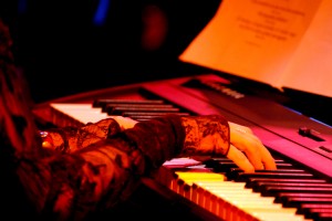 Catalina Claro Anuncios de Propiedades en Santiago |  Regalo musical online, descarga excelente m&uacute;sica gratis